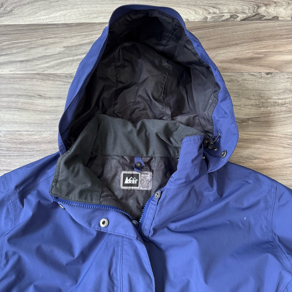 REI Women's E1 Elements Softshell Hooded Rain Jac… - image 9